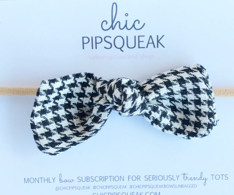 Knot Bow- Black and White Houndstooth